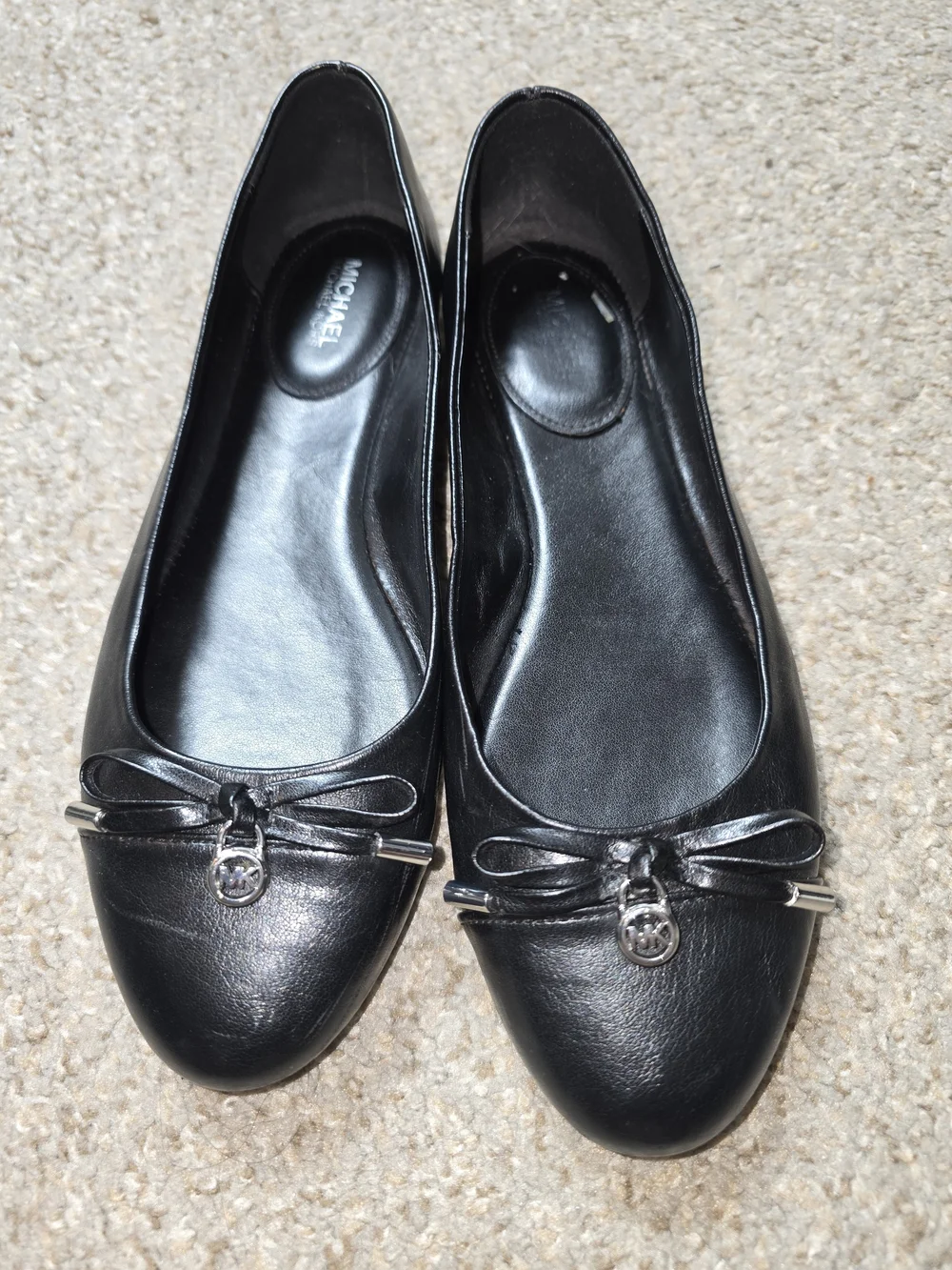 MICHAEL Michael Kors classic black